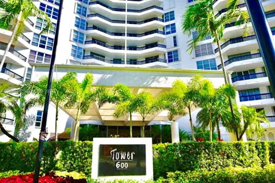 3400 NE 192nd St #606, Aventura, FL 33180 - Photo 2