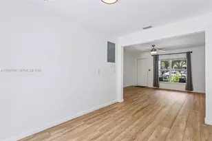 5364 NE 2nd Ave, Oakland Park, FL 33334 - Photo 16
