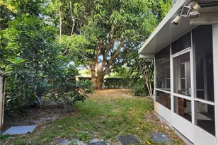 6570 Thomas St, Hollywood, FL 33024 - Photo 4