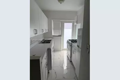 1995 Marseille Dr #4, Miami Beach, FL 33141 - Photo 6