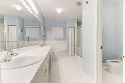 21222 SW 88th Pl, Cutler Bay, FL 33189 - Photo 38
