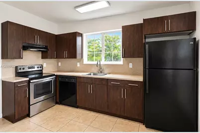 13 S Royal Poinciana Blvd #20, Miami Springs, FL 33166 - Photo 1