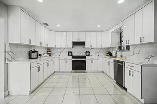 17330 SW 302nd St, Homestead, FL 33030 - Photo 4