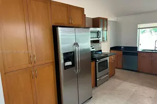 20605 NE 9th Ct, Miami, FL 33179 - Photo 8