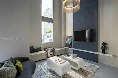 1060 Brickell Ave #1015, Miami, FL 33131 - Photo 2