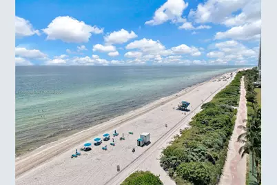 6767 Collins Ave #1403, Miami Beach, FL 33141 - Photo 2