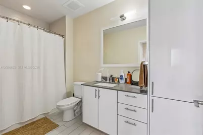 999 SW 1st Ave #UPH12, Miami, FL 33130 - Photo 12