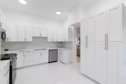 1001 NE 82nd St, Miami, FL 33138 - Photo 8