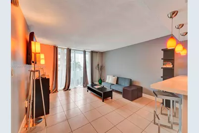 1658 Bay Rd #303, Miami Beach, FL 33139 - Photo 14