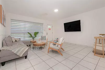 815 NE 6th St #0, Hallandale Beach, FL 33009 - Photo 8