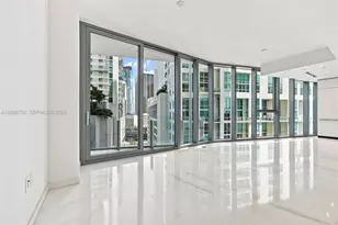 300 Biscayne Blvd Way, Miami, FL 33131 - Photo 14