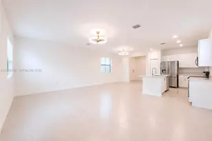 3448 W 110th Terrace, Hialeah, FL 33018 - Photo 14