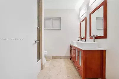 7111 Bamboo St, Miami Lakes, FL 33014 - Photo 20