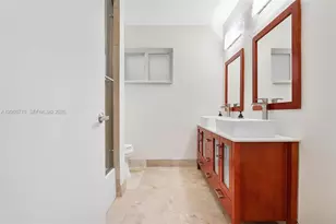 7111 Bamboo St, Miami Lakes, FL 33014 - Photo 20