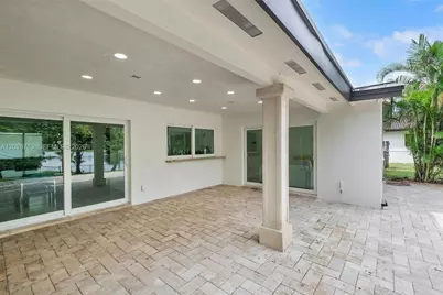 7111 Bamboo St, Miami Lakes, FL 33014 - Photo 26