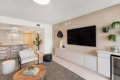 1000 Brickell Plaza #2704, Miami, FL 33131 - Photo 12