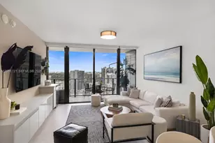 1000 Brickell Plaza, Miami, FL 33131 - Photo 2