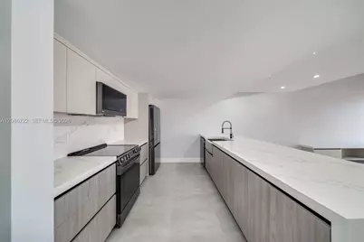 13163 SW 11th Lane Cir #13163, Miami, FL 33184 - Photo 12