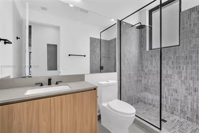 91 NW 27th St #403, Miami, FL 33127 - Photo 4