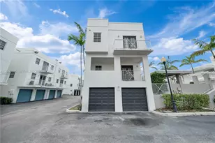 1035 SW 9th Ct, Miami, FL 33130 - Photo 38