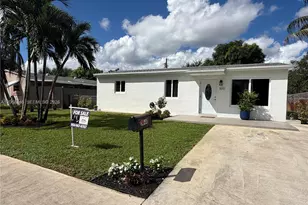 1610 N 70th Ave, Hollywood, FL 33024 - Photo 2