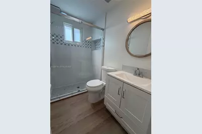 1610 N 70th Ave, Hollywood, FL 33024 - Photo 16
