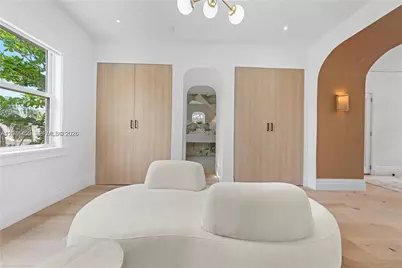 178 NE 45th St, Miami, FL 33137 - Photo 22