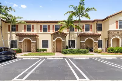 3217 SE 4th St #3217, Homestead, FL 33033 - Photo 2