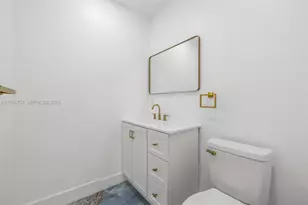 8253 W 14th Ct, Hialeah, FL 33014 - Photo 16