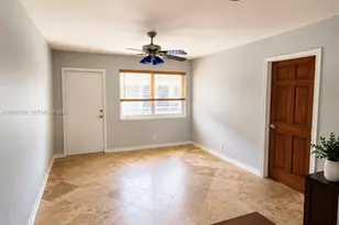 1000 SE 15th St, Fort Lauderdale, FL 33316 - Photo 2