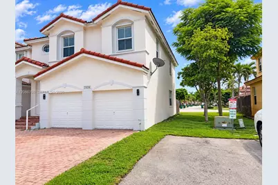 11034 NW 86th Ter #0, Doral, FL 33178 - Photo 2