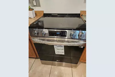 110 NW 9th Ave, South Bay, FL 33493 - Photo 8