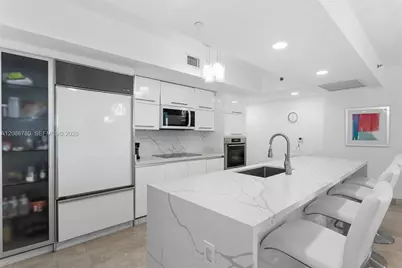 17201 Collins Ave #3304, Sunny Isles Beach, FL 33160 - Photo 14