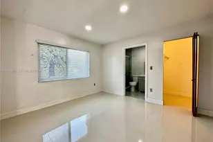 18155 SW 105th Ave, Miami, FL 33157 - Photo 8