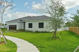 20943 SW 96th Ct, Cutler Bay, FL 33189 - Photo 2