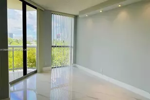3640 Yacht Club Dr, Aventura, FL 33180 - Photo 14