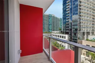 90 NE 32nd St, Miami, FL 33137 - Photo 30
