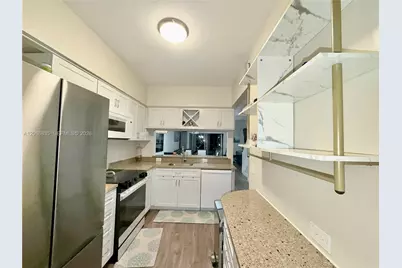 16 Key West Ct, Weston, FL 33326 - Photo 6
