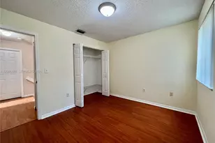 16505 SW 97th Terrace, Miami, FL 33196 - Photo 14