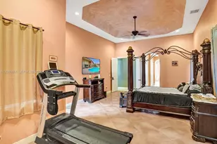 19462 Saturnia Lakes Dr, Boca Raton, FL 33498 - Photo 4