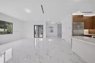 19638 NE 14th Ave, Miami, FL 33179 - Photo 22