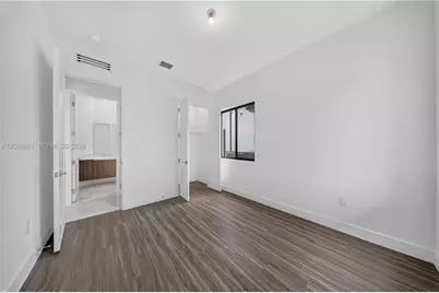 19638 NE 14th Ave #19638, Miami, FL 33179 - Photo 18