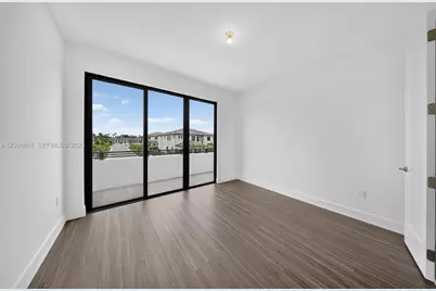 19638 NE 14th Ave #19638, Miami, FL 33179 - Photo 34