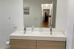2375 NE 185th St, Miami, FL 33180 - Photo 22