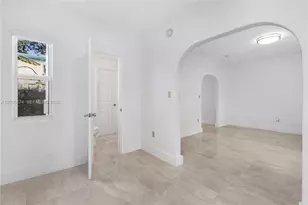 623 NE 61st St, Miami, FL 33137 - Photo 8