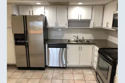 20840 San Simeon Way #702, Miami, FL 33179 - Photo 6