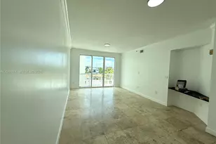 9172 Collins Ave, Surfside, FL 33154 - Photo 2