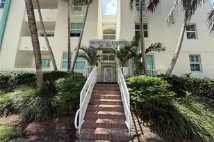 9172 Collins Ave, Surfside, FL 33154 - Photo 1