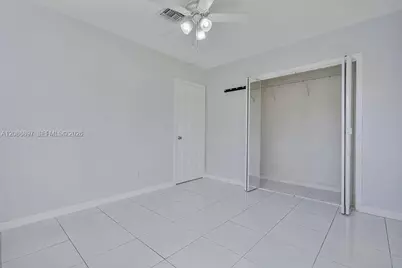 2475 NE 214th St, Aventura, FL 33180 - Photo 26