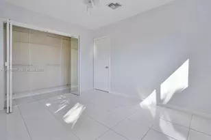 2475 NE 214th St, Aventura, FL 33180 - Photo 28